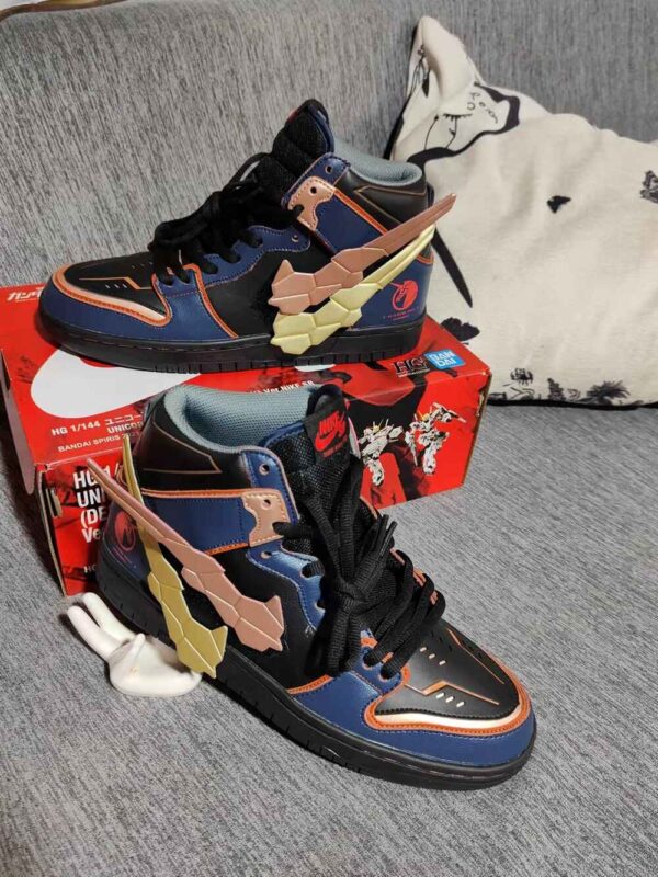 Gundam x NK SB Dunk High “Banshee” - Image 8