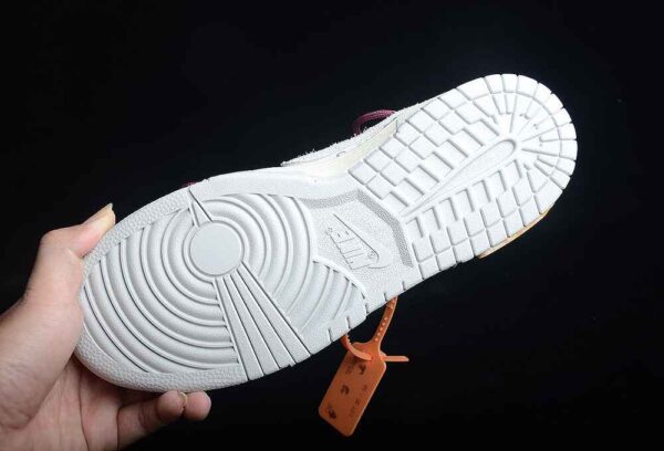 SB Off-White x Nike SB Dunk Low "The 50" - Image 3