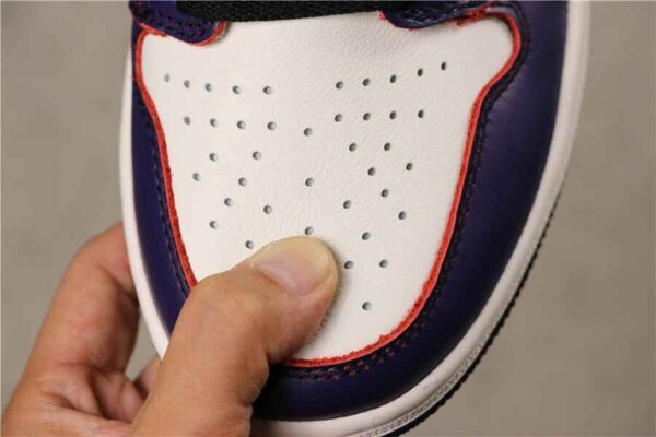Air Jordan 1 Retro High OG "LA to Chicago" - Image 7