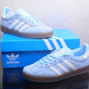 Gazelle Indoor Trainers "Light Blue Water Blue Caramel Bottom"