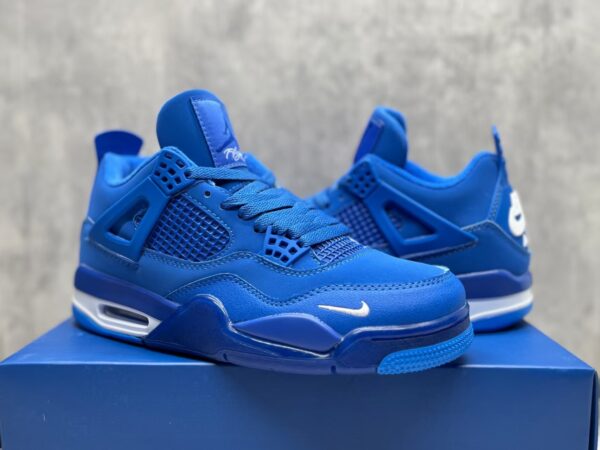 Nike Air Jordan 4