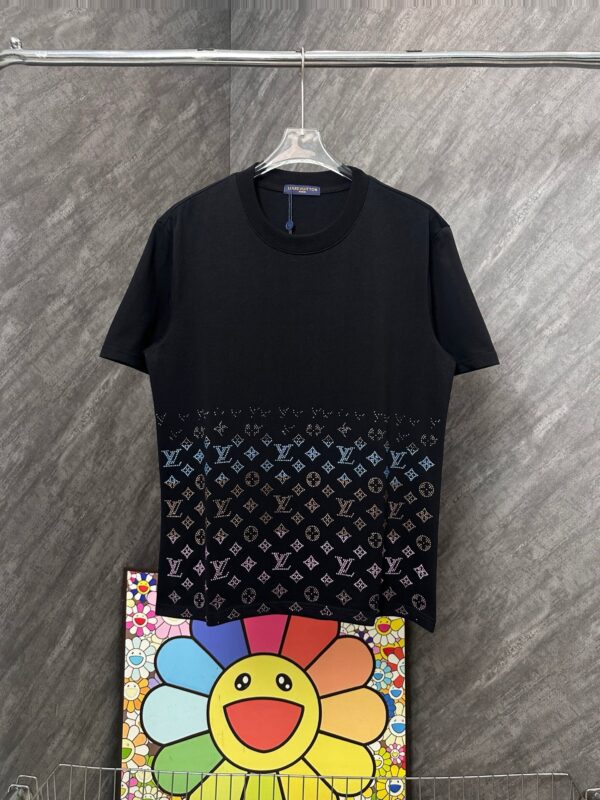 Louis Vuitton short sleeve
