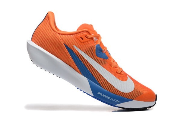 Nike Rival Fly 4
