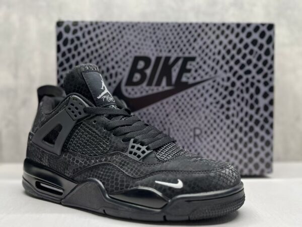 Nike Air Jordan 4 Black Mamba