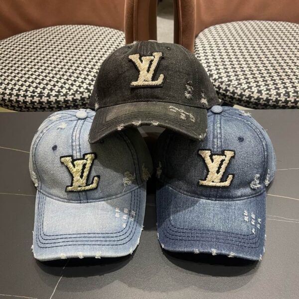 Louis Vuitton Cap