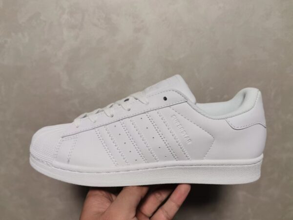 ADIDAS SUPERSTAR SHOES