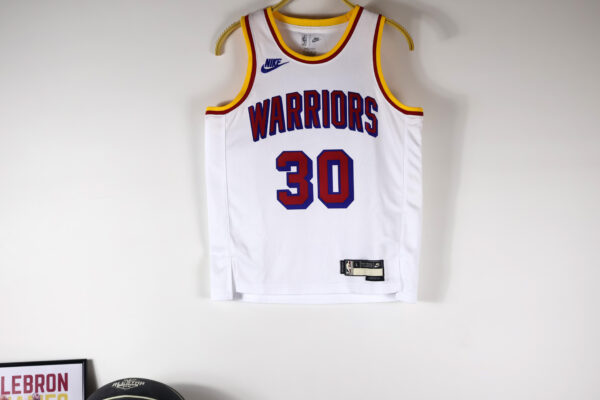 Tong 25 Warriors Retro White