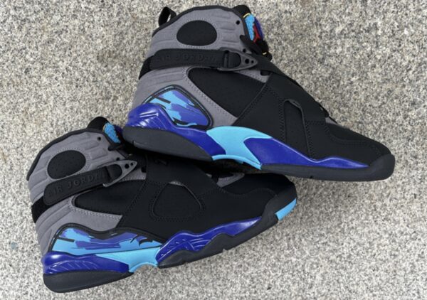 Jordan 8 Aqua