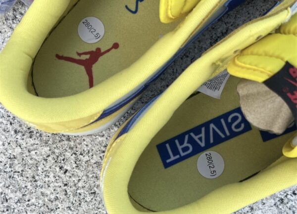 Travis Scott Low Canary Yellow (W) - Image 3