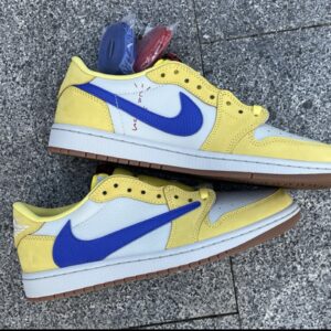 Travis Scott Low Canary Yellow (W)