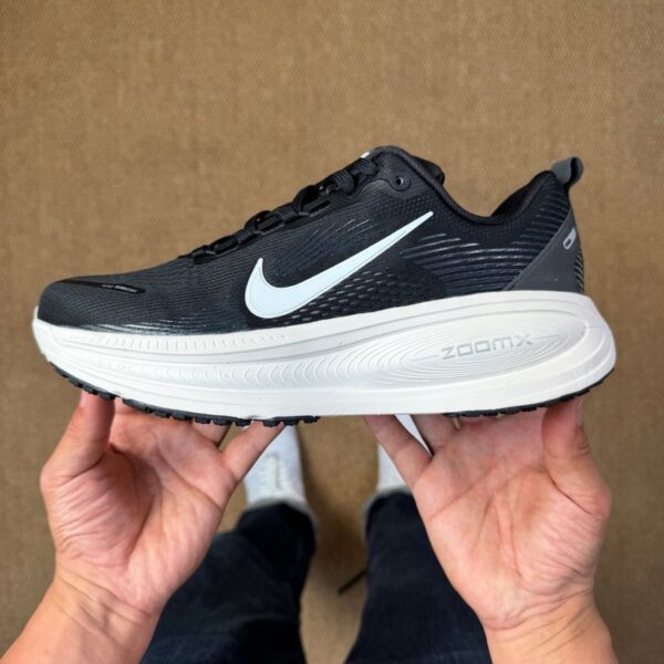 Nike Vomero 18 “Black Marathon”