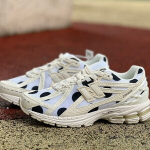 New Balance 1906R “White Black Speckled”