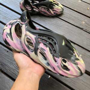 Adidas Yeezy Foam Runner “Venom Purple”
