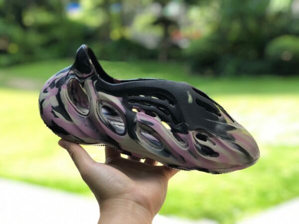 Adidas Yeezy Foam Runner “Venom Purple” - Image 12