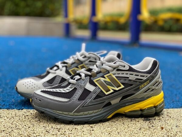 New Balance 1906R “Black Grey Yellow”