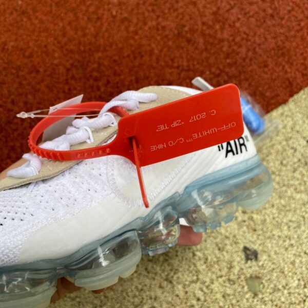 Off-White x Nike Air VaporMax “White” - Image 3