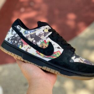 Supreme x Nike SB Dunk Low "Black Graffiti"