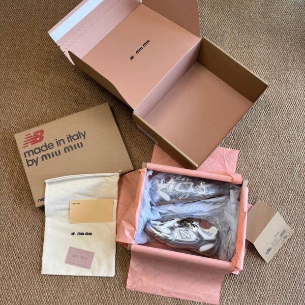 New Balance x Miu Miu NB530 Silver/Gum Sole - Image 7