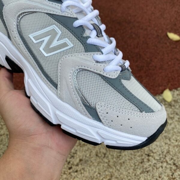 New Balance MR530 White/Grey - Image 4